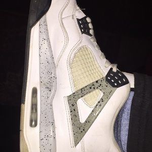 Jordan 4 cements